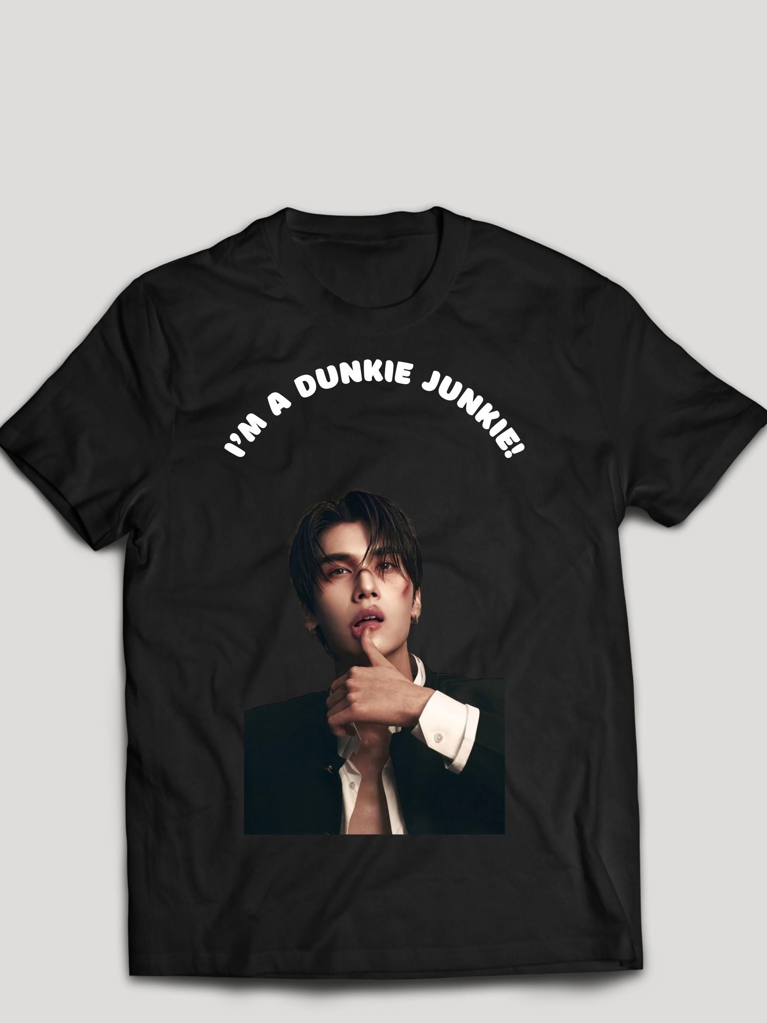 I’m a Dunkie Junkie fan T-shirt: Dunk on Black